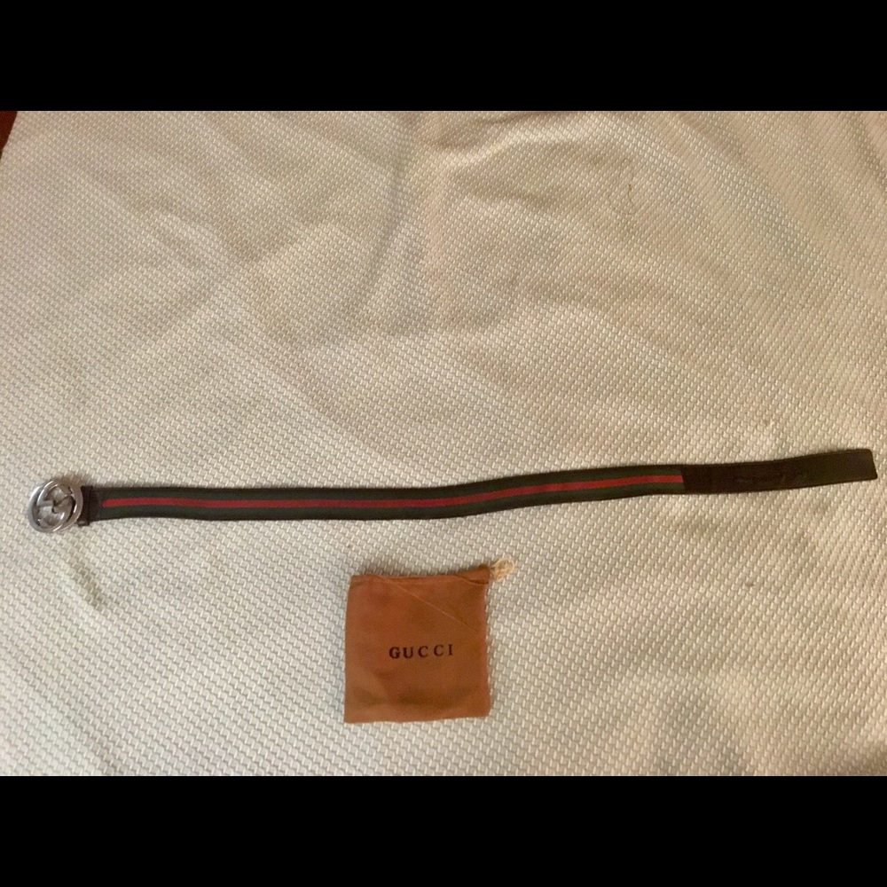 Gucci men’s belt size small